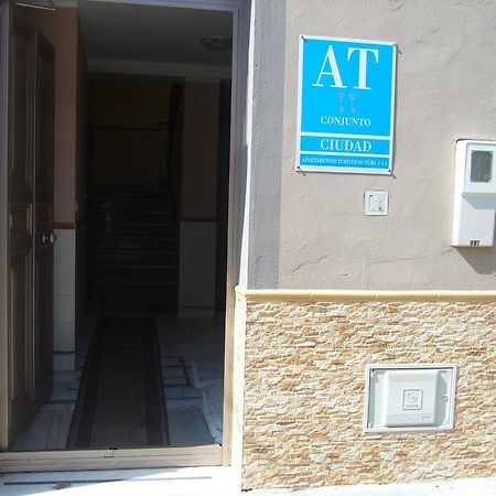 Apartamentos Alamare Sevilla Kamer foto