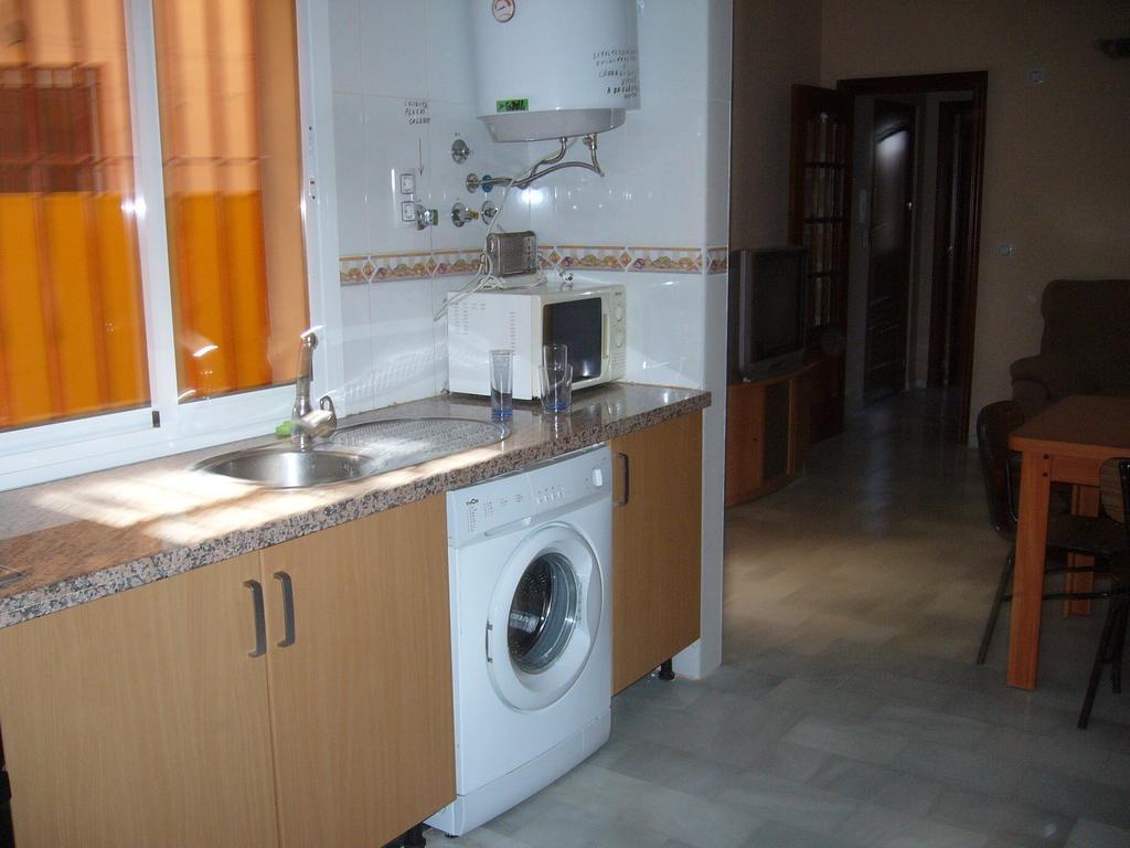 Apartamentos Alamare Sevilla Kamer foto
